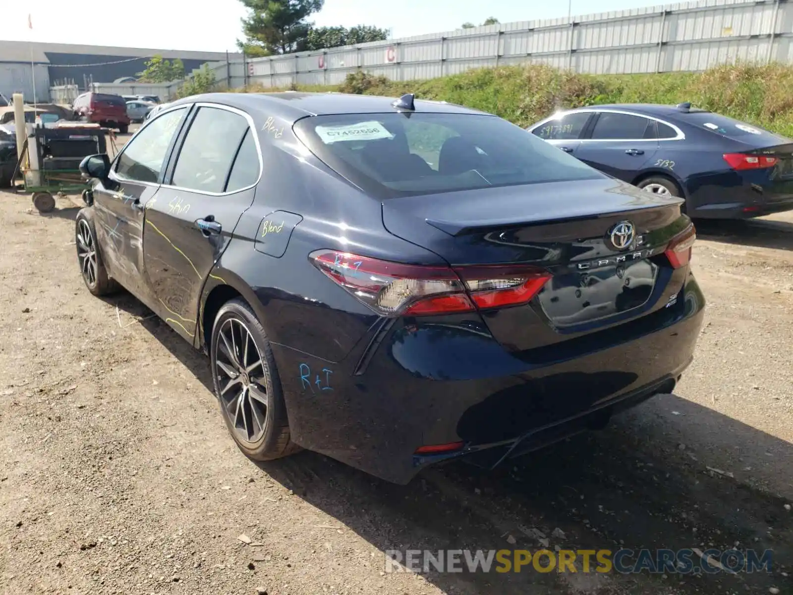 3 Photograph of a damaged car 4T1T11BK7MU046675 TOYOTA CAMRY 2021