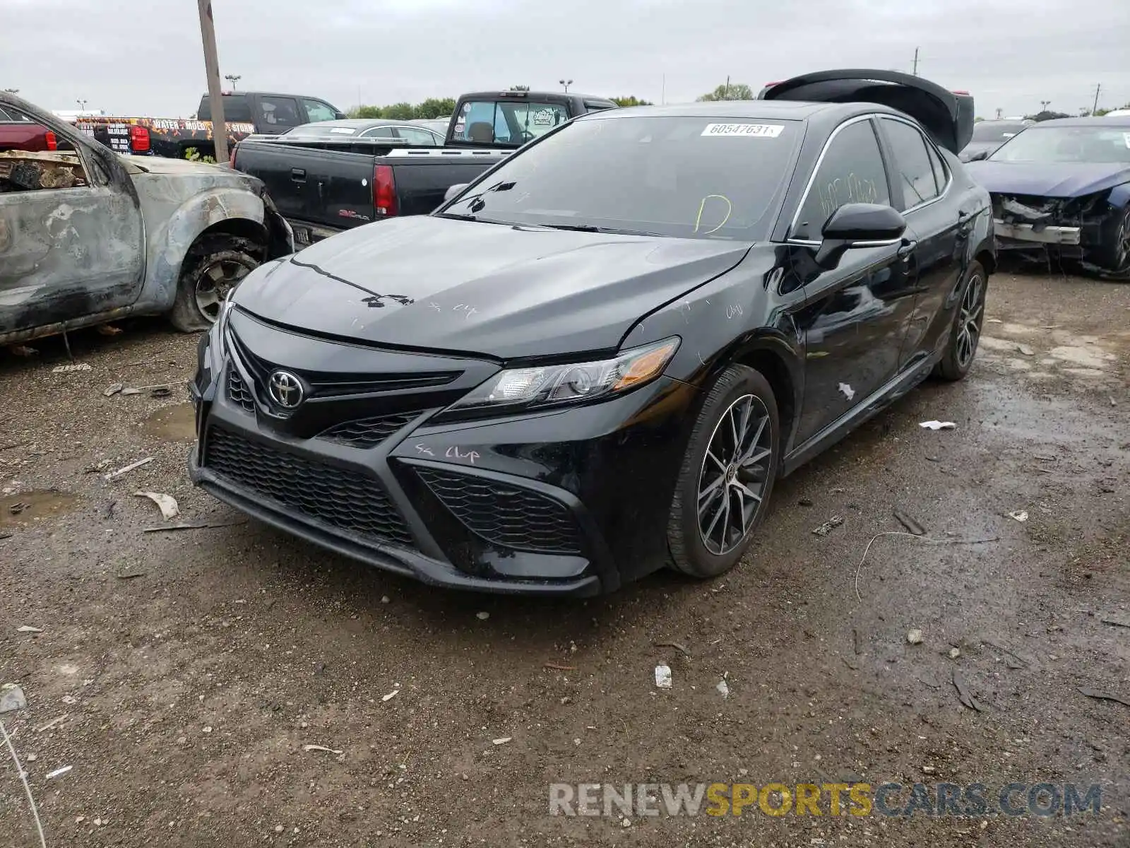 2 Photograph of a damaged car 4T1T11BK8MU021395 TOYOTA CAMRY 2021