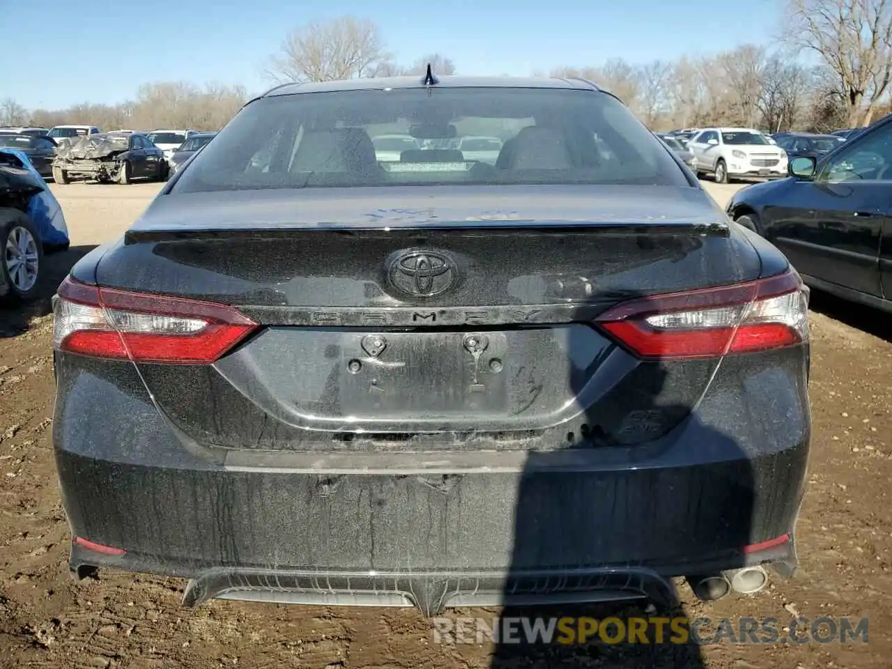 6 Photograph of a damaged car 4T1T11BK9MU039193 TOYOTA CAMRY 2021