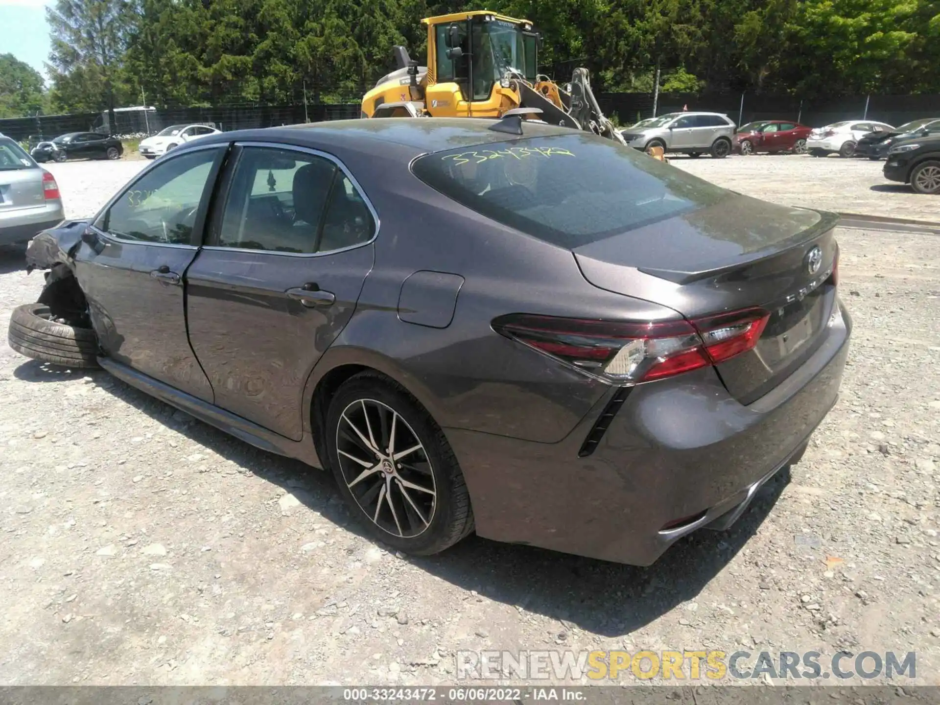 3 Photograph of a damaged car 4T1T11BKXMU020412 TOYOTA CAMRY 2021