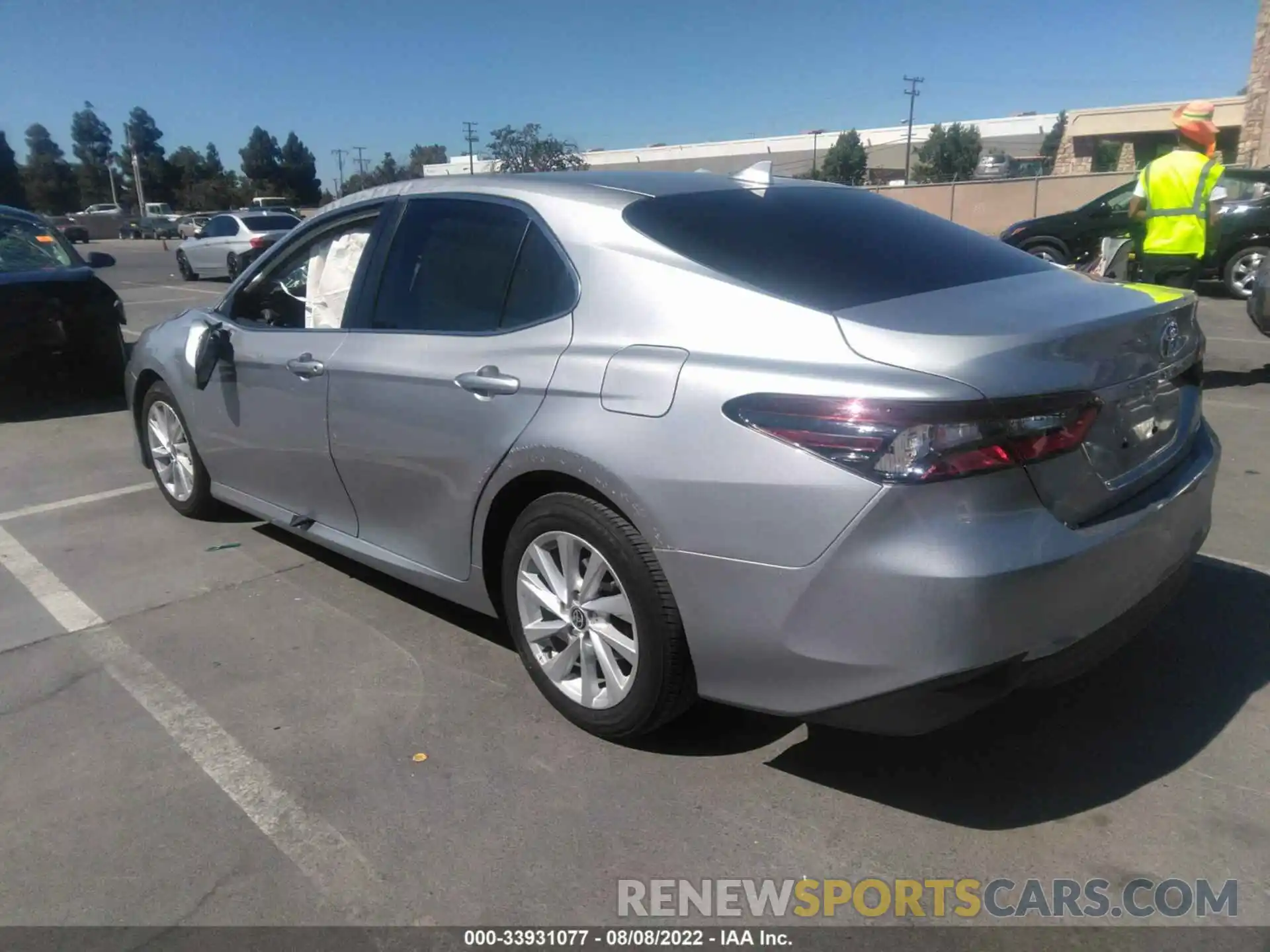 3 Photograph of a damaged car 4T1C11AK0NU018767 TOYOTA CAMRY 2022