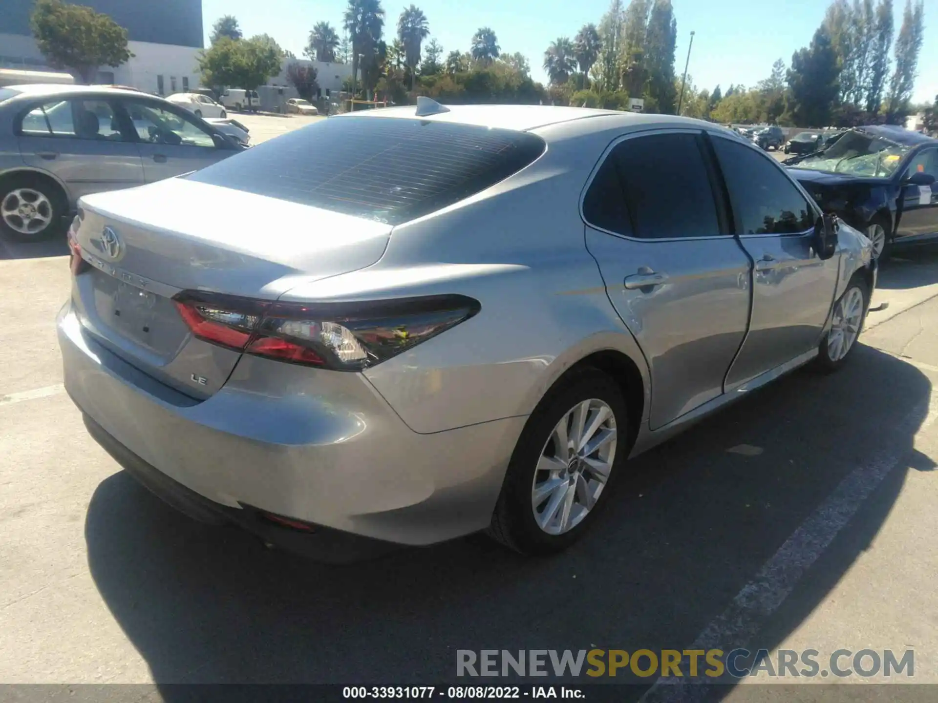 4 Photograph of a damaged car 4T1C11AK0NU018767 TOYOTA CAMRY 2022