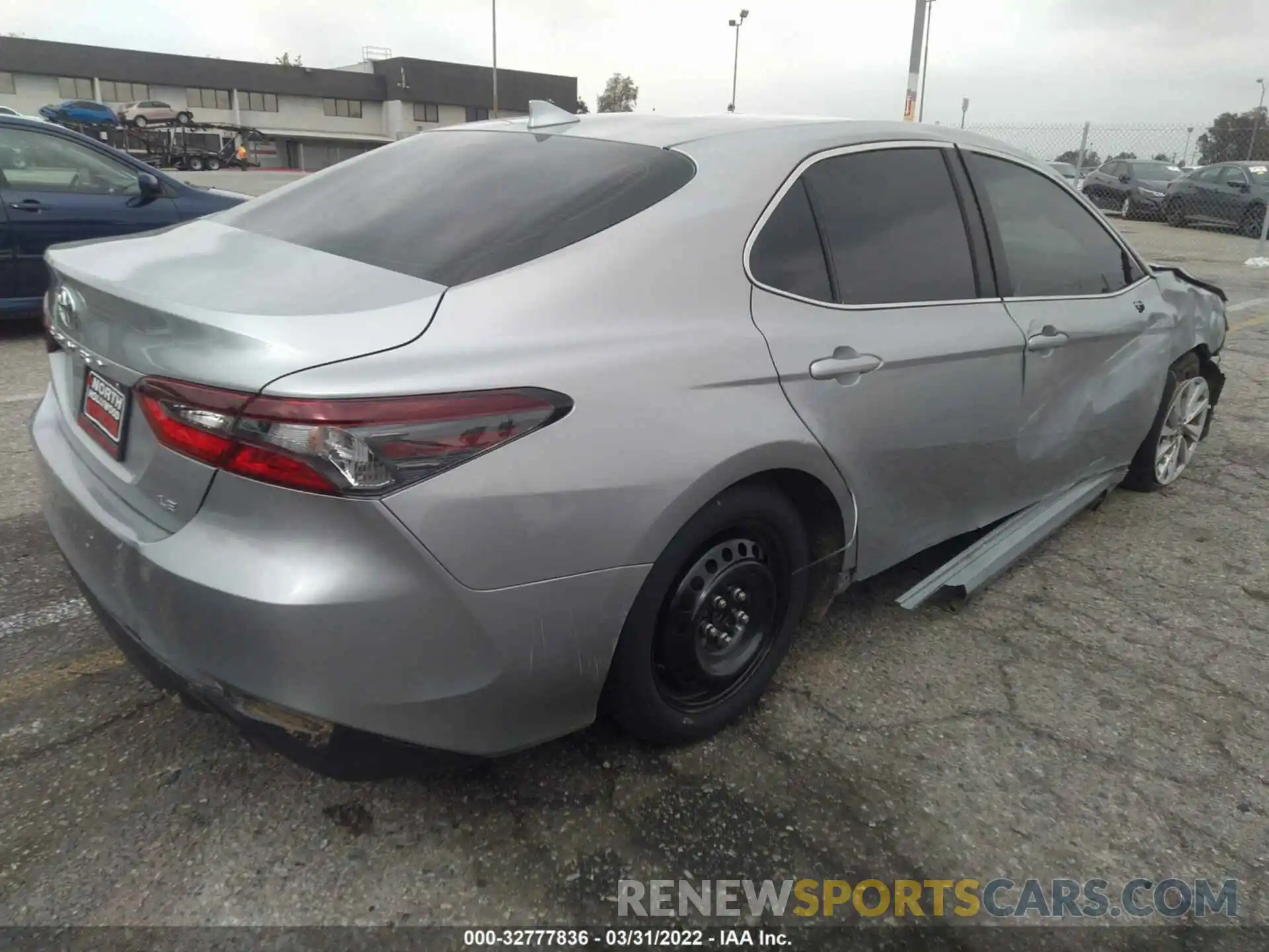 4 Photograph of a damaged car 4T1C11AK0NU020678 TOYOTA CAMRY 2022