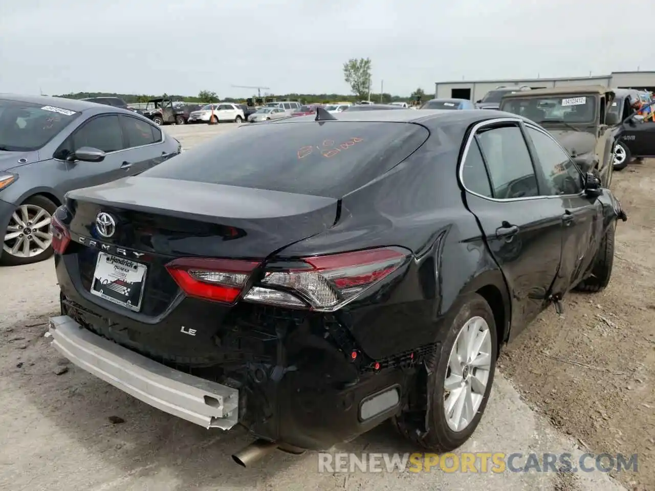 4 Photograph of a damaged car 4T1C11AK0NU059870 TOYOTA CAMRY 2022