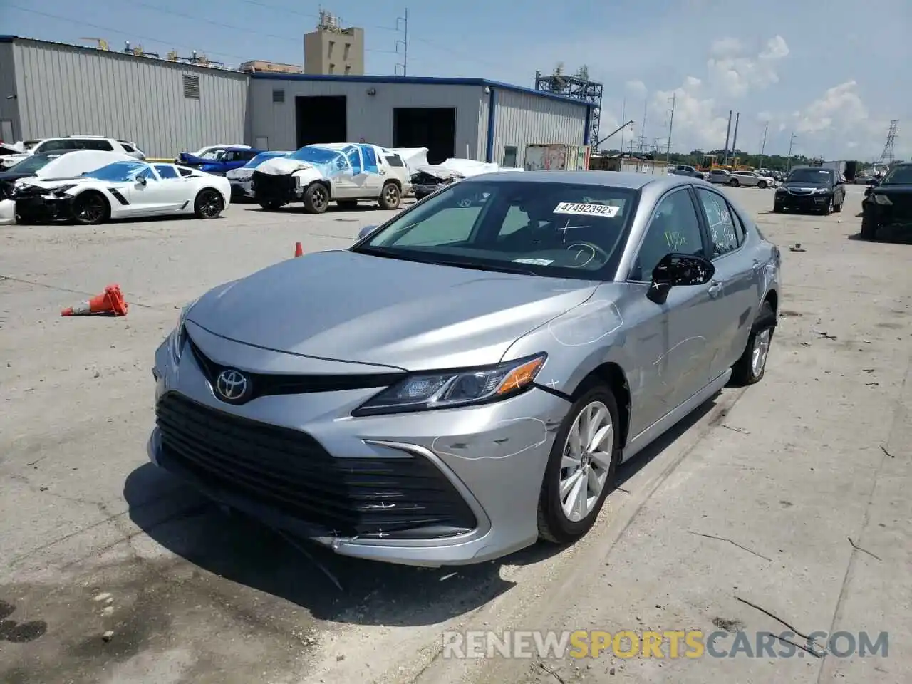 2 Photograph of a damaged car 4T1C11AK0NU630080 TOYOTA CAMRY 2022