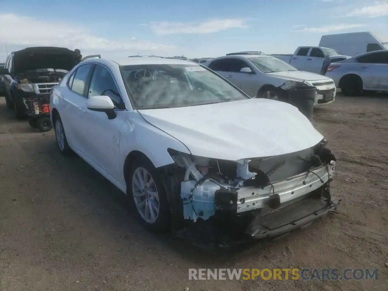 1 Photograph of a damaged car 4T1C11AK0NU646960 TOYOTA CAMRY 2022