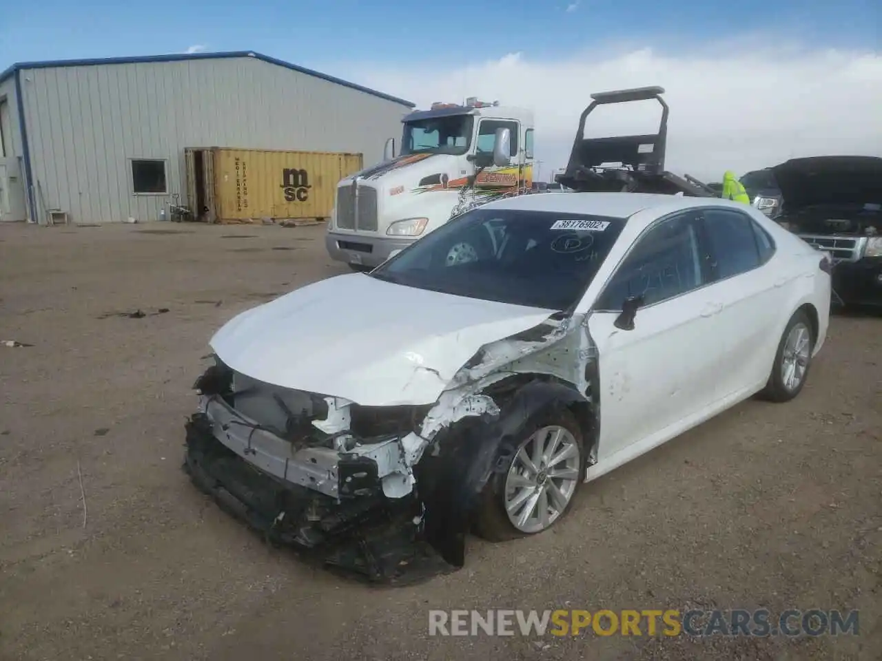 2 Photograph of a damaged car 4T1C11AK0NU646960 TOYOTA CAMRY 2022