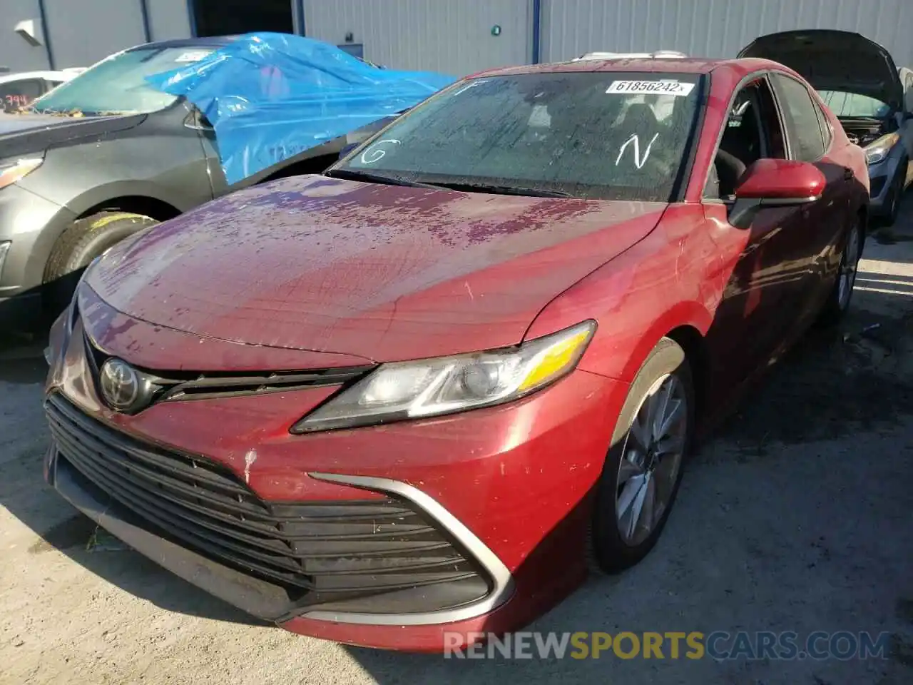 2 Photograph of a damaged car 4T1C11AK0NU654413 TOYOTA CAMRY 2022