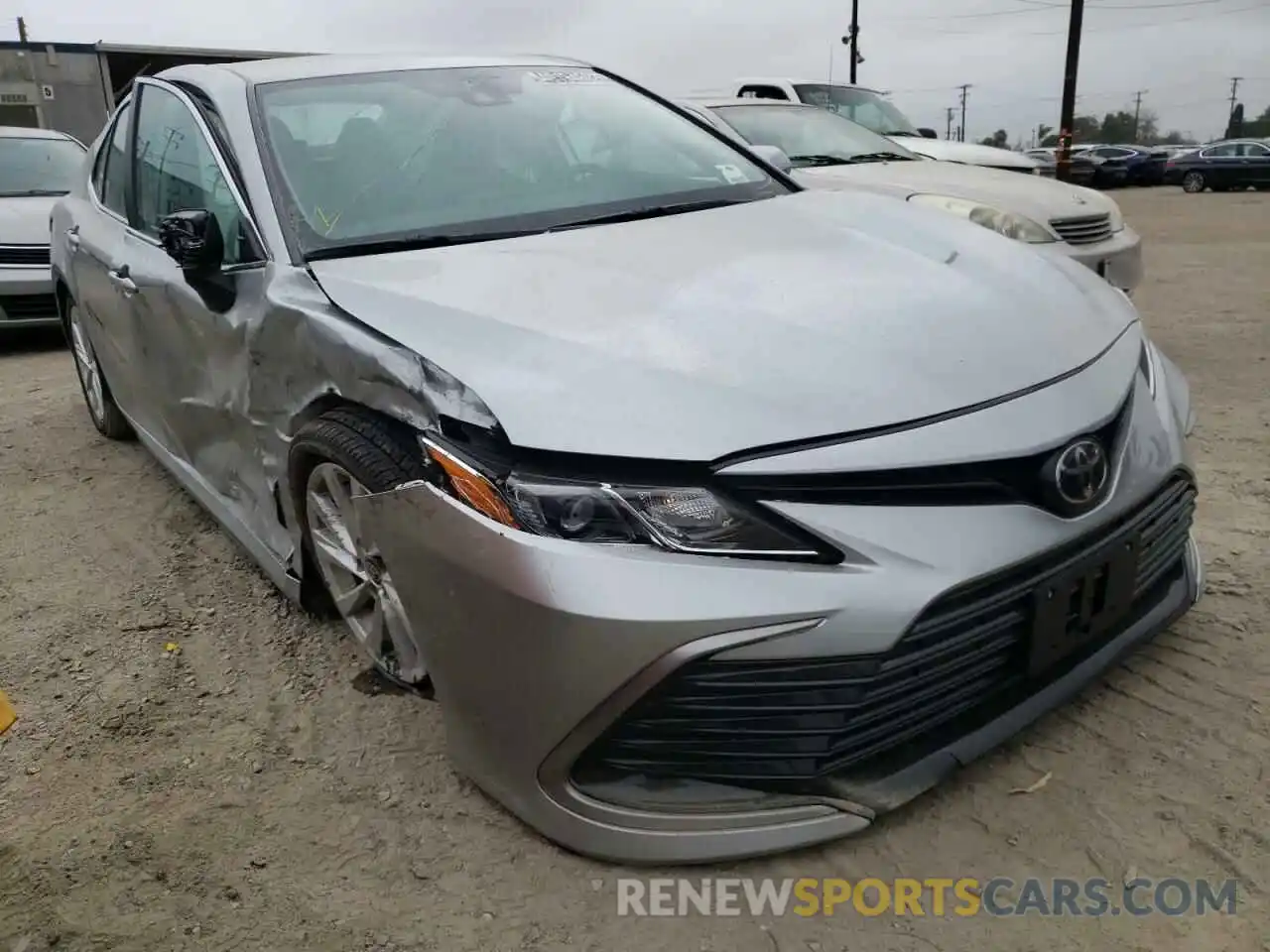 1 Photograph of a damaged car 4T1C11AK0NU665914 TOYOTA CAMRY 2022