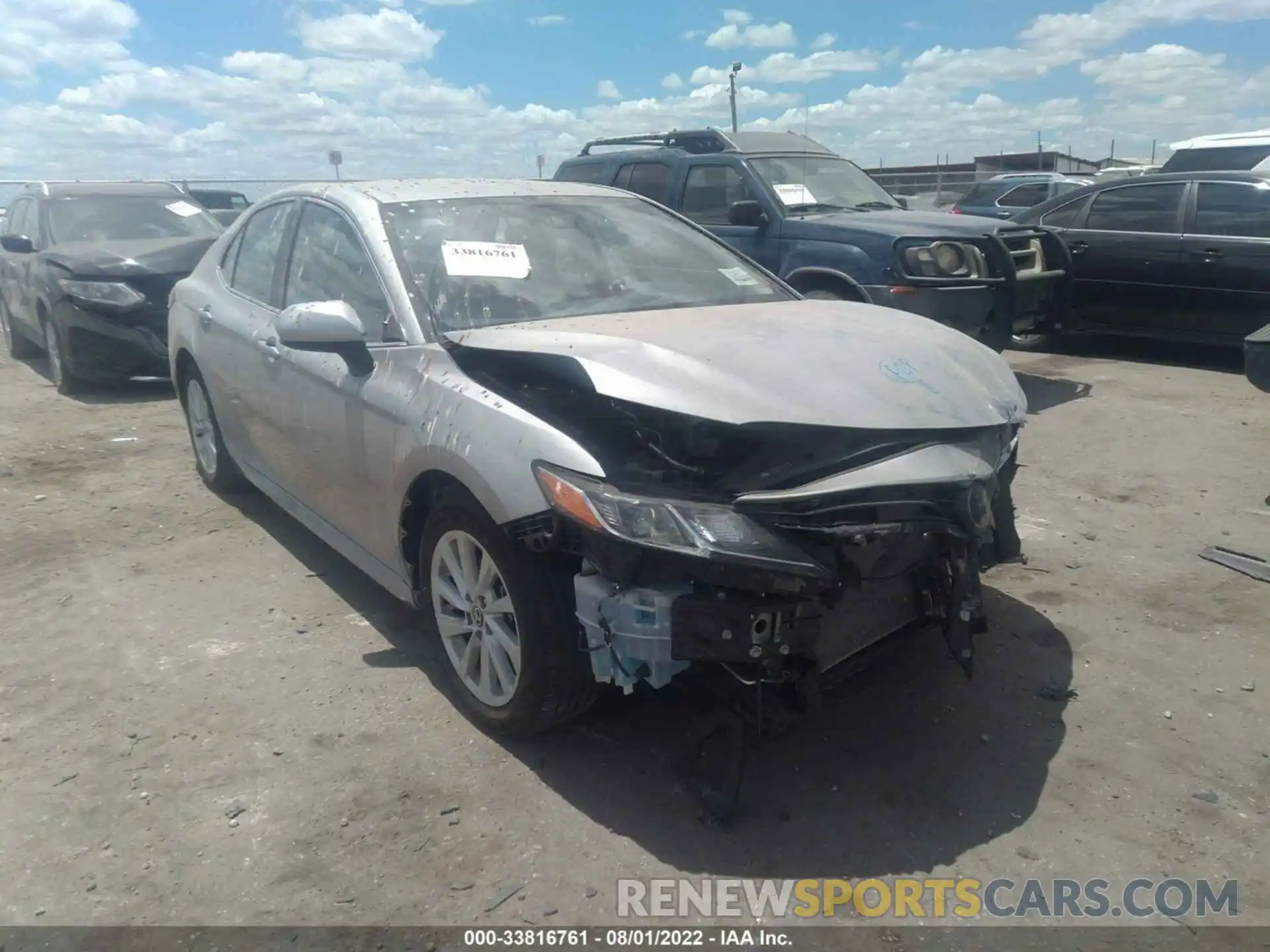 1 Photograph of a damaged car 4T1C11AK1NU009205 TOYOTA CAMRY 2022