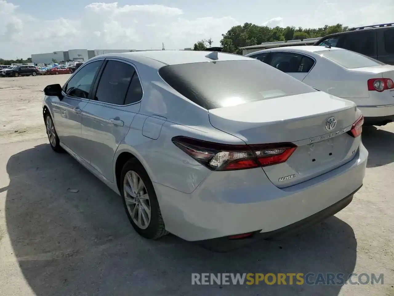 3 Photograph of a damaged car 4T1C11AK1NU032094 TOYOTA CAMRY 2022