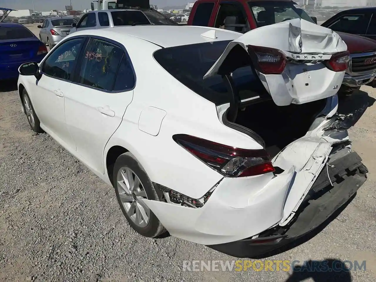 3 Photograph of a damaged car 4T1C11AK1NU623848 TOYOTA CAMRY 2022