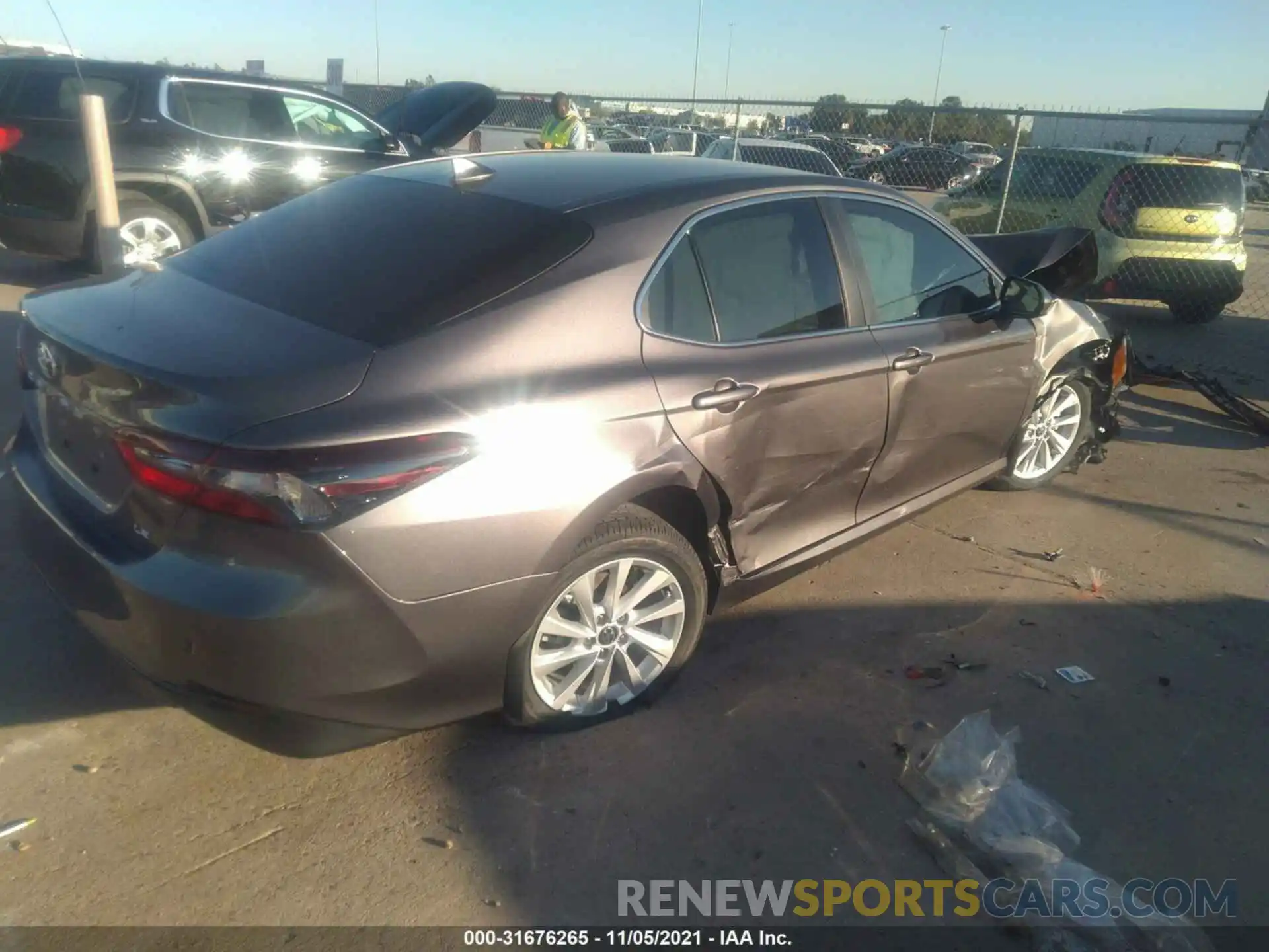 4 Photograph of a damaged car 4T1C11AK1NU634011 TOYOTA CAMRY 2022