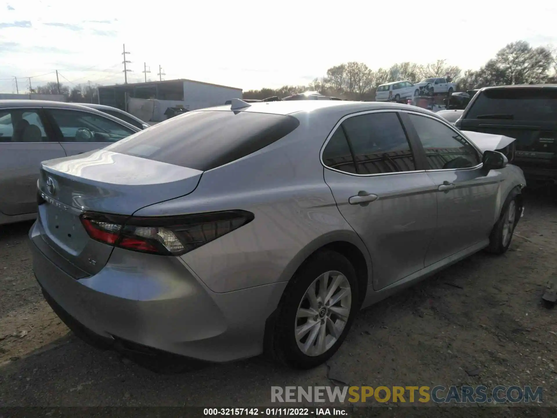 4 Photograph of a damaged car 4T1C11AK1NU638513 TOYOTA CAMRY 2022