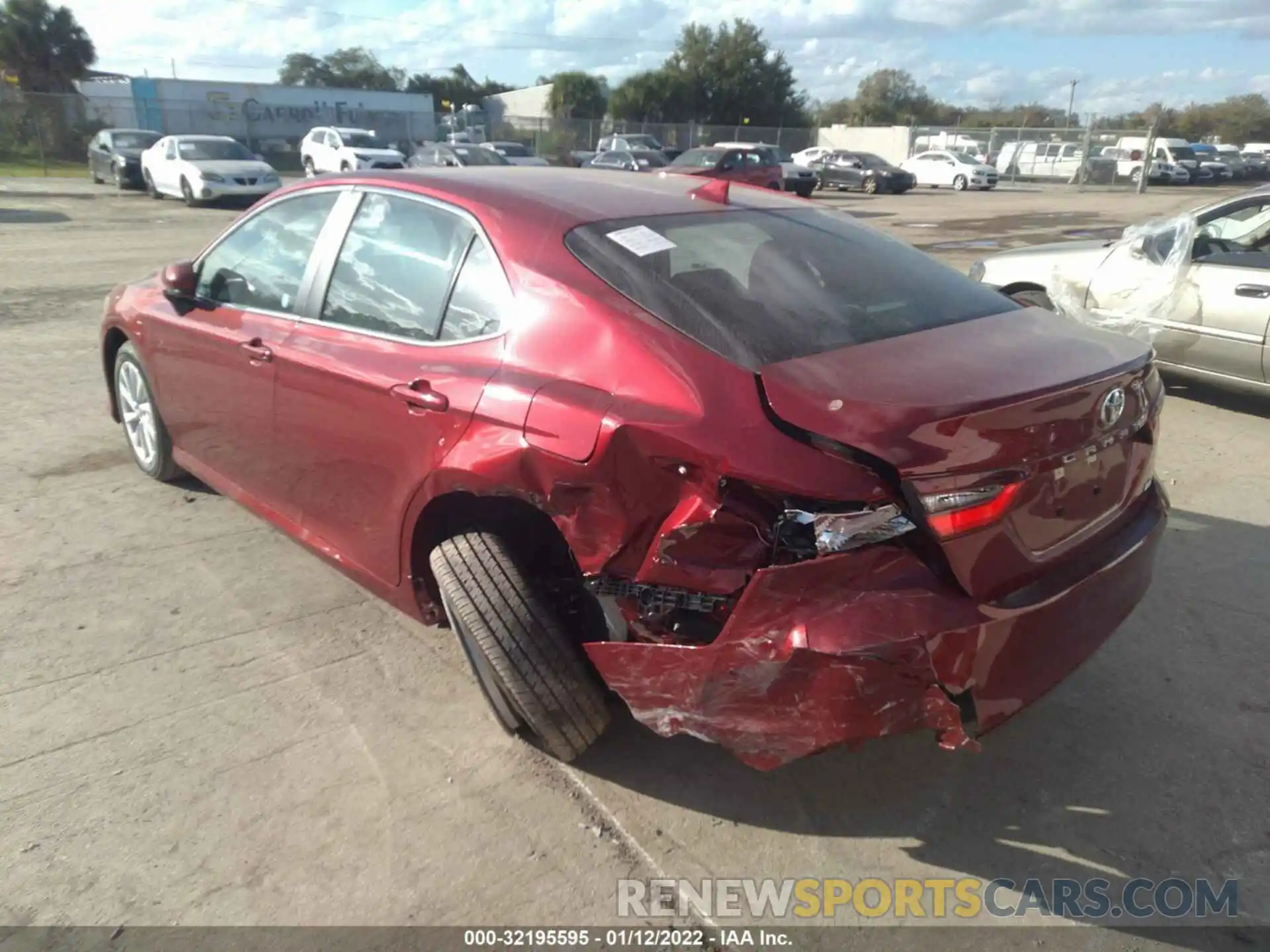 3 Photograph of a damaged car 4T1C11AK1NU639435 TOYOTA CAMRY 2022