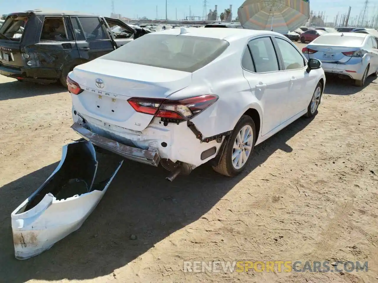 4 Photograph of a damaged car 4T1C11AK1NU641203 TOYOTA CAMRY 2022