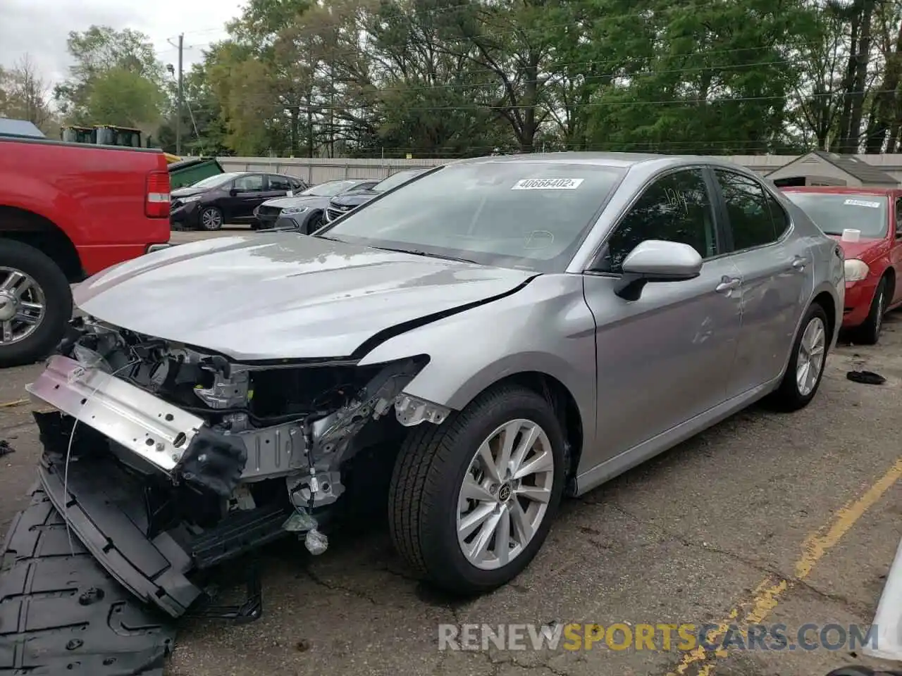 2 Photograph of a damaged car 4T1C11AK1NU643761 TOYOTA CAMRY 2022