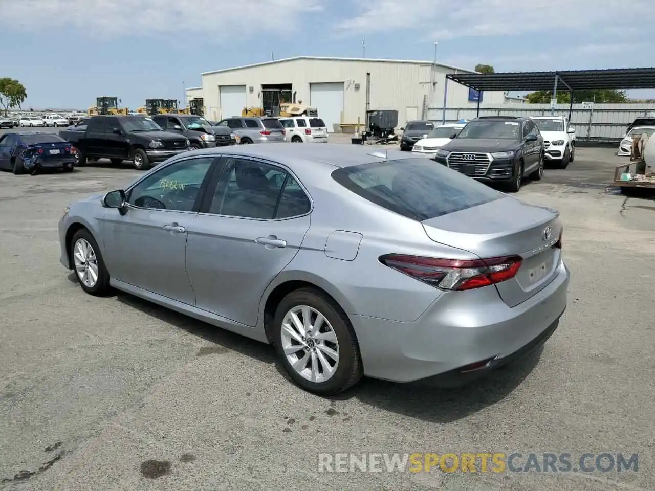 3 Photograph of a damaged car 4T1C11AK1NU654355 TOYOTA CAMRY 2022