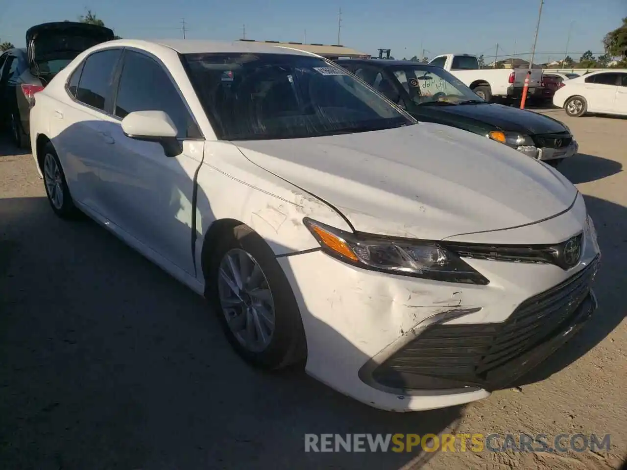 1 Photograph of a damaged car 4T1C11AK1NU656235 TOYOTA CAMRY 2022