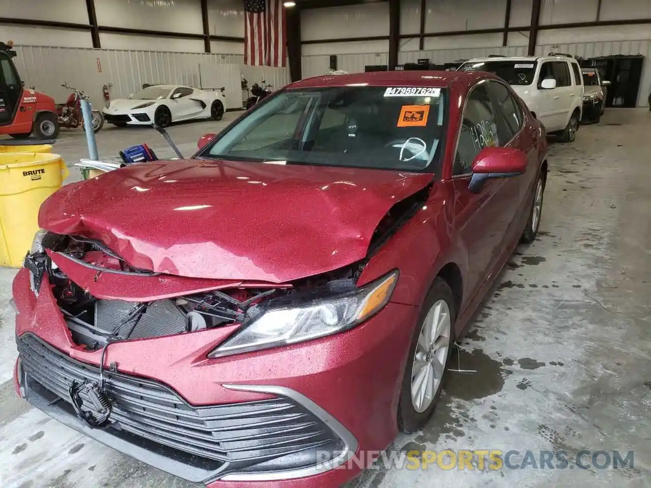 2 Photograph of a damaged car 4T1C11AK1NU658003 TOYOTA CAMRY 2022