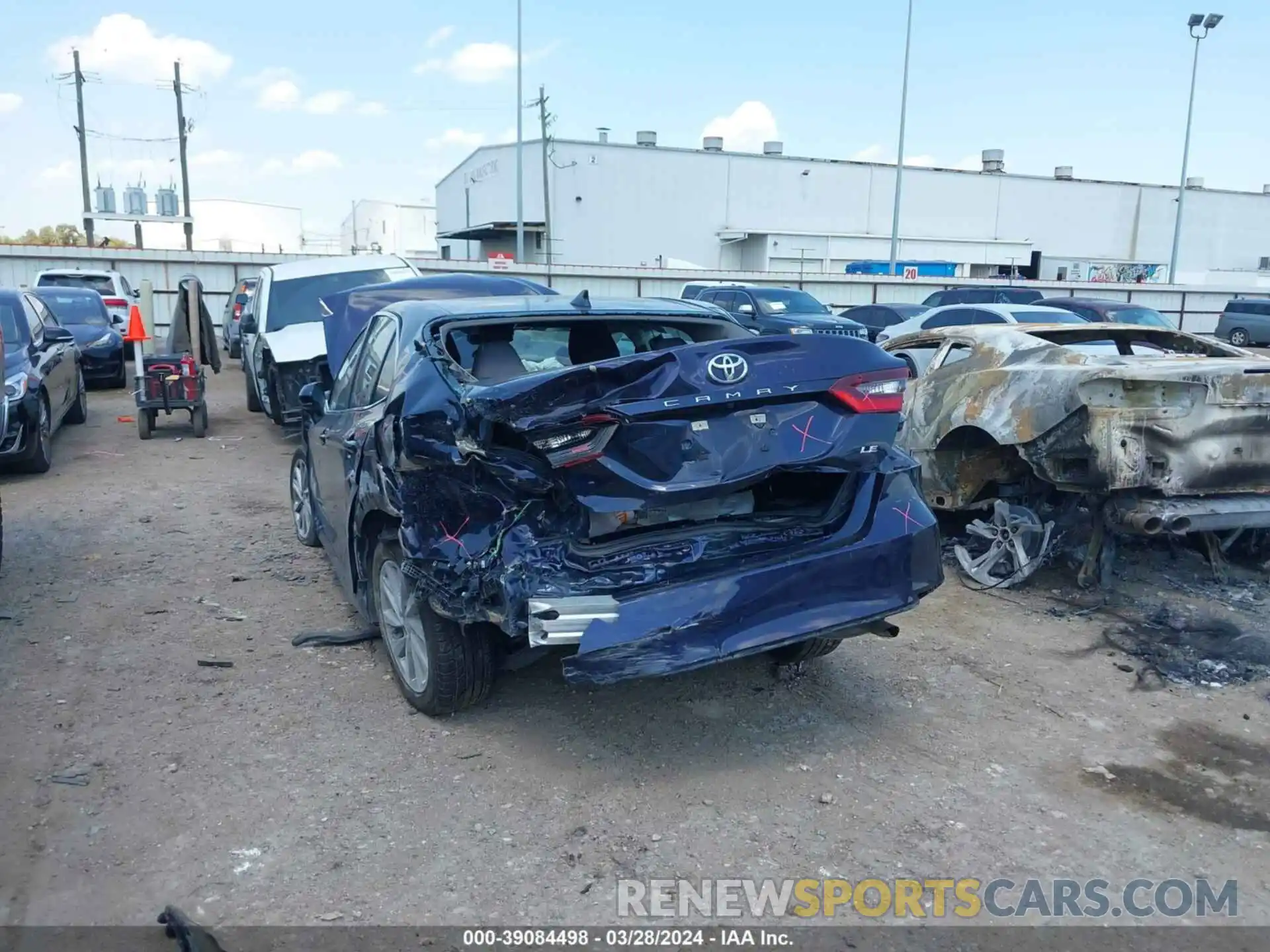 6 Photograph of a damaged car 4T1C11AK2NU658768 TOYOTA CAMRY 2022