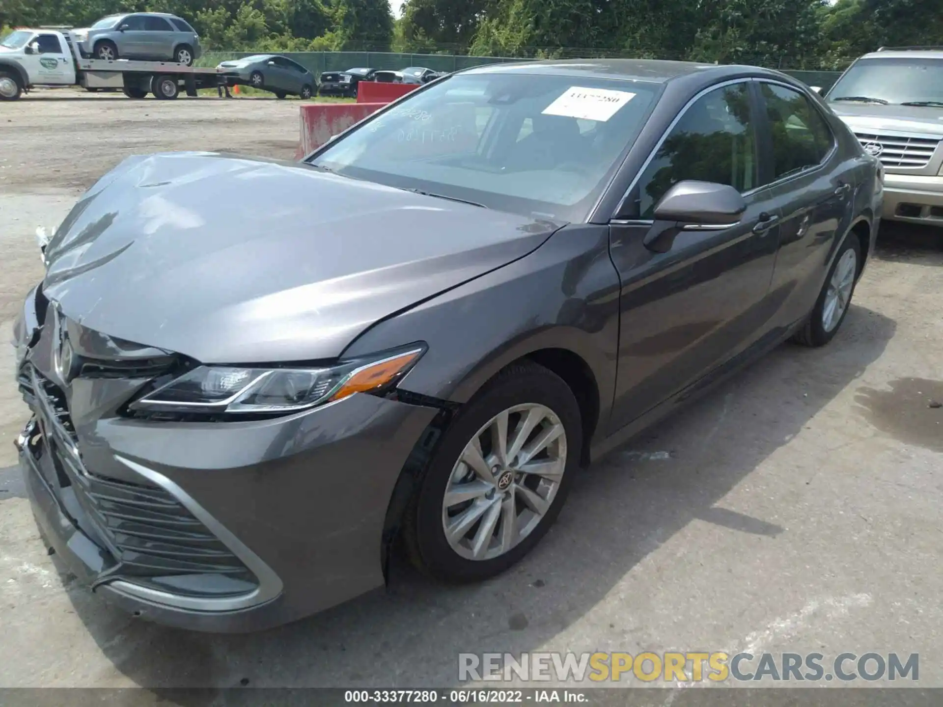 2 Photograph of a damaged car 4T1C11AK2NU674386 TOYOTA CAMRY 2022