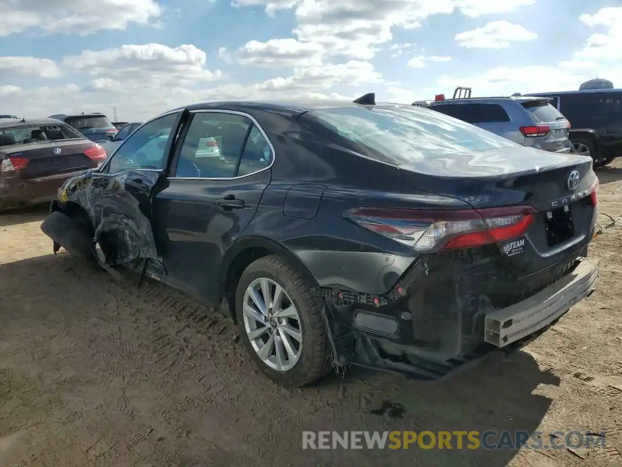 2 Photograph of a damaged car 4T1C11AK2NU691236 TOYOTA CAMRY 2022