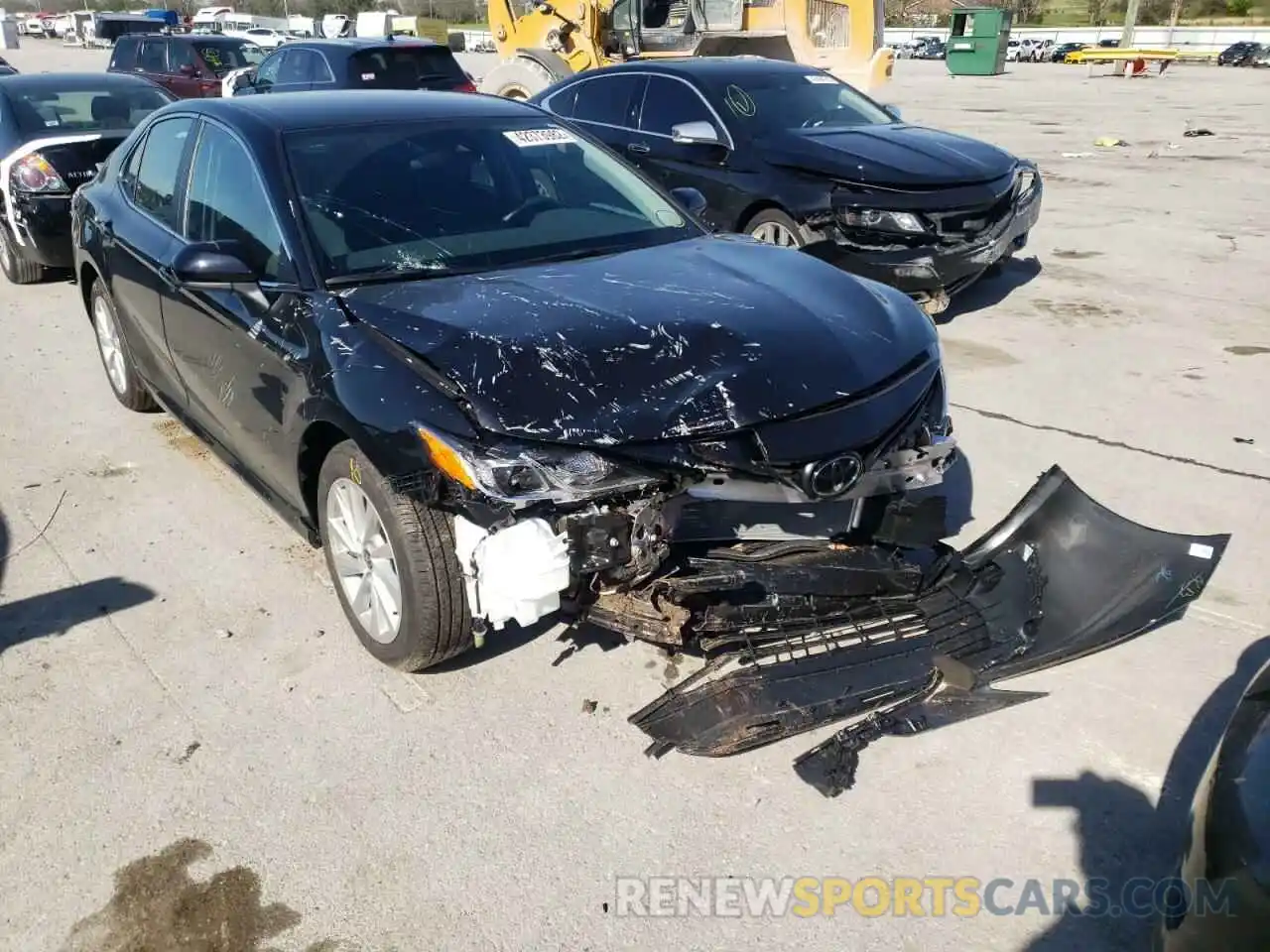 1 Photograph of a damaged car 4T1C11AK3NU039421 TOYOTA CAMRY 2022