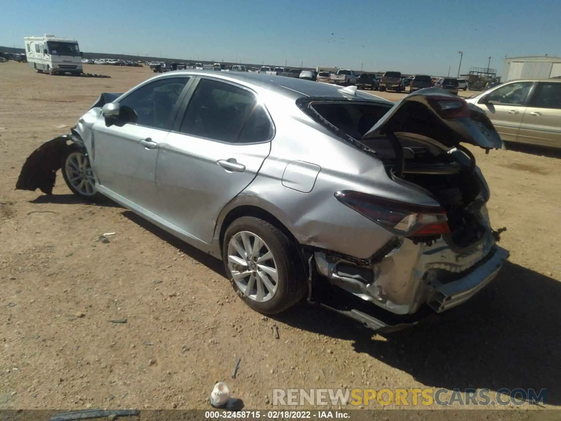 3 Photograph of a damaged car 4T1C11AK3NU635483 TOYOTA CAMRY 2022