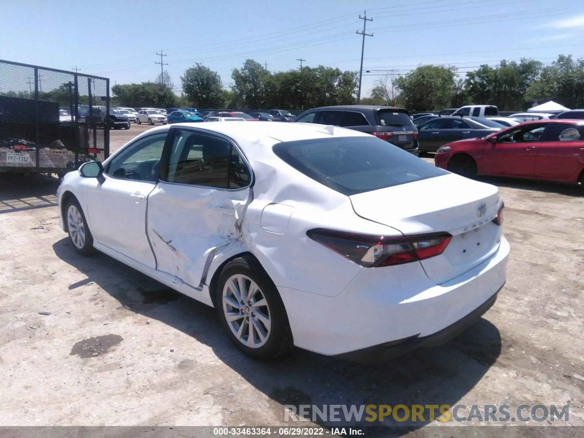 3 Photograph of a damaged car 4T1C11AK3NU639498 TOYOTA CAMRY 2022