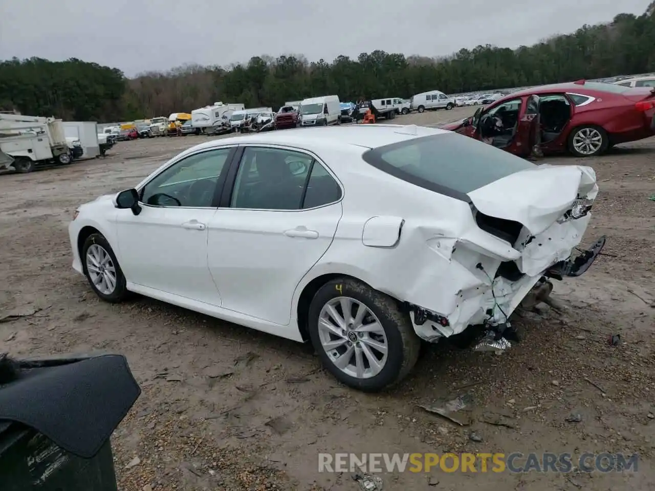 3 Photograph of a damaged car 4T1C11AK3NU648153 TOYOTA CAMRY 2022