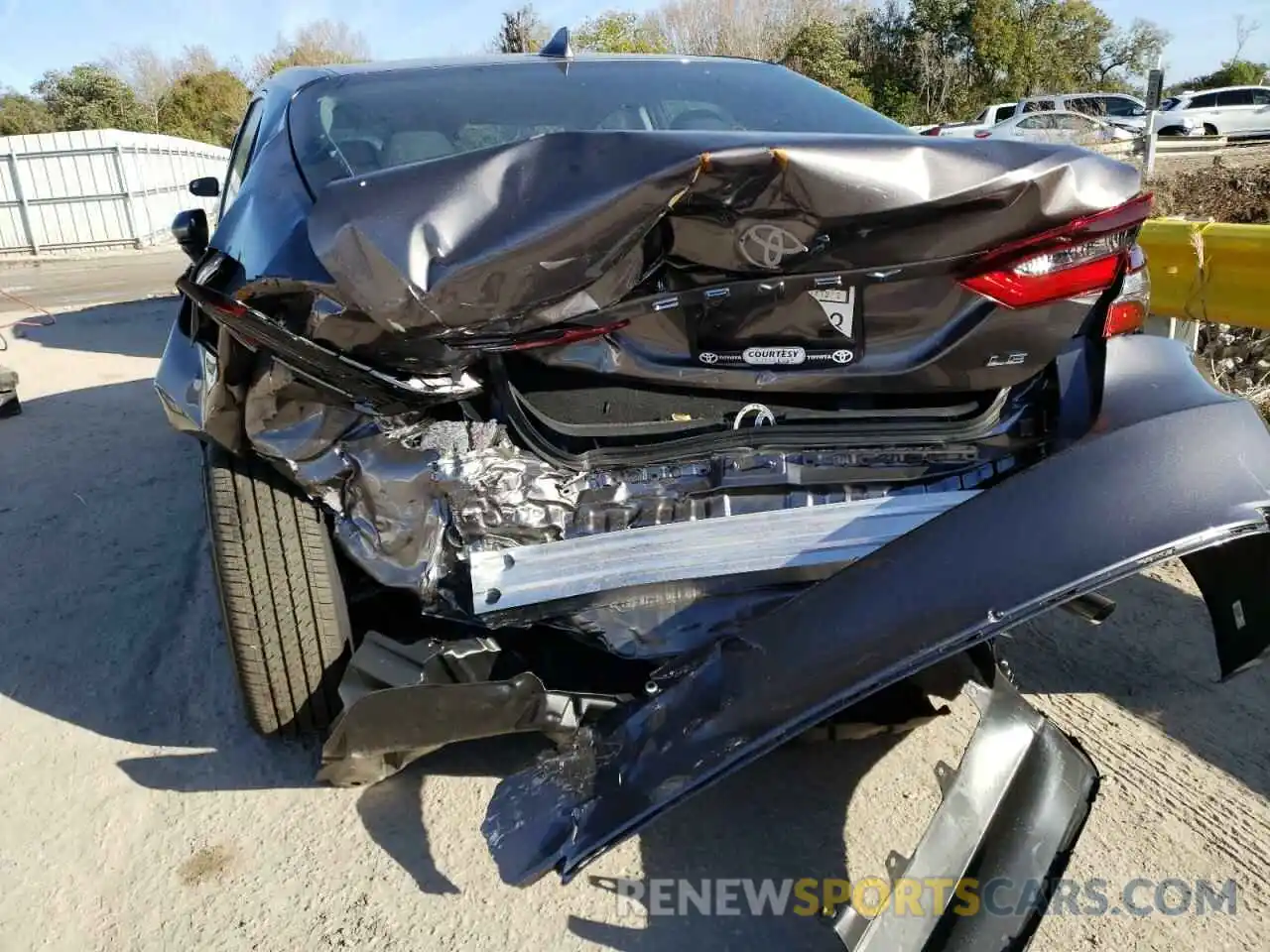 9 Photograph of a damaged car 4T1C11AK3NU656284 TOYOTA CAMRY 2022