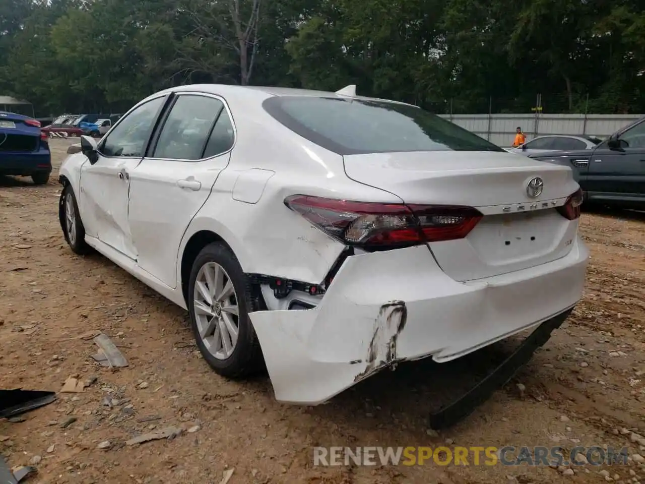 3 Photograph of a damaged car 4T1C11AK3NU687227 TOYOTA CAMRY 2022