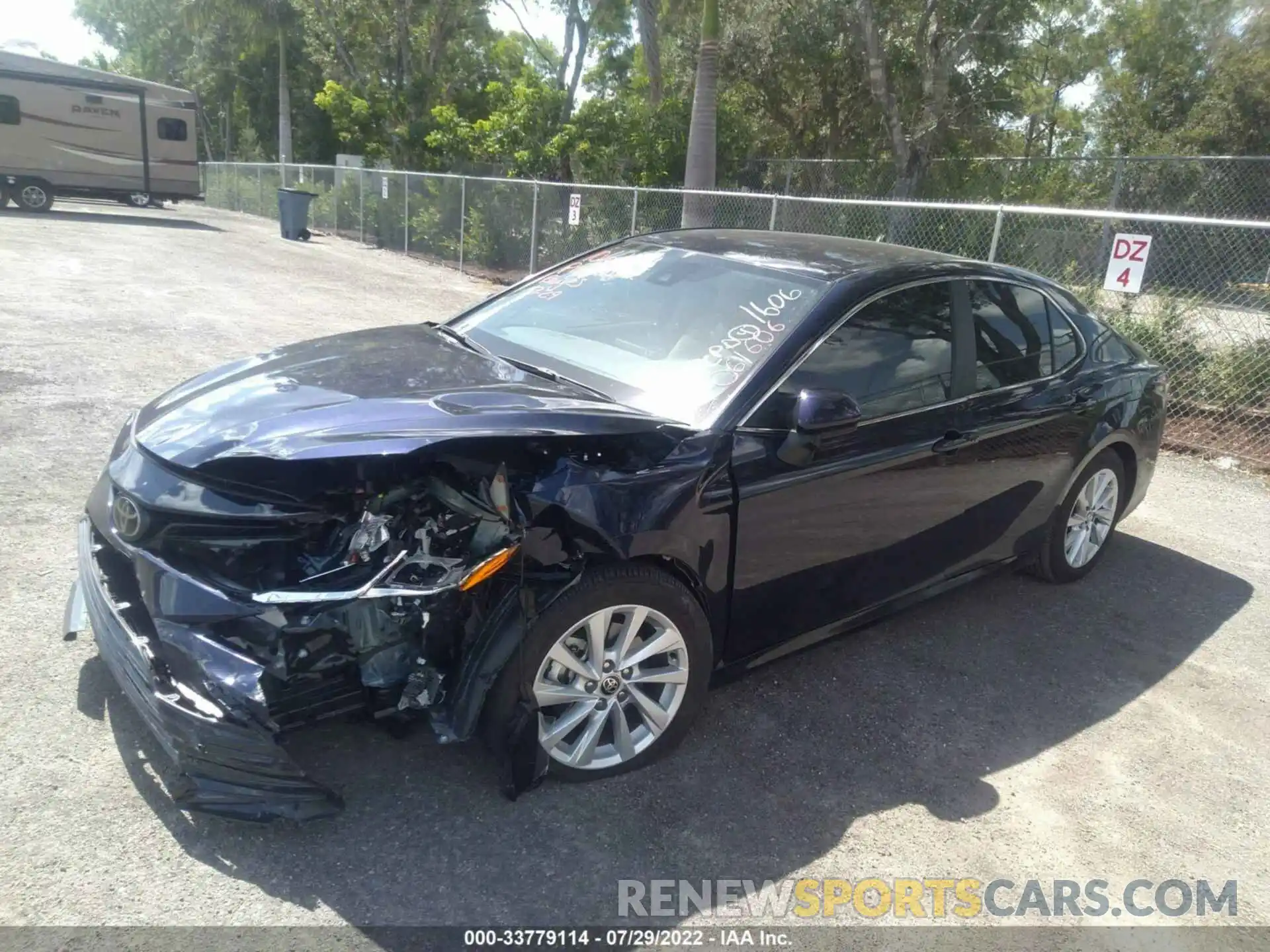 2 Photograph of a damaged car 4T1C11AK4NU061606 TOYOTA CAMRY 2022