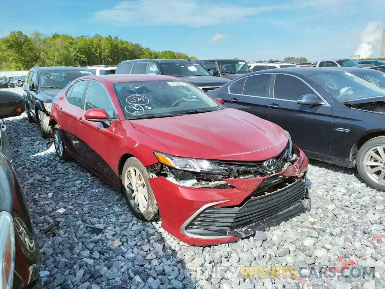 1 Photograph of a damaged car 4T1C11AK4NU626288 TOYOTA CAMRY 2022