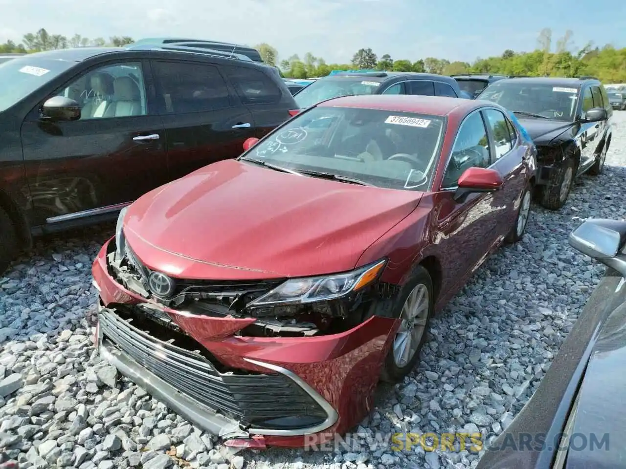 2 Photograph of a damaged car 4T1C11AK4NU626288 TOYOTA CAMRY 2022