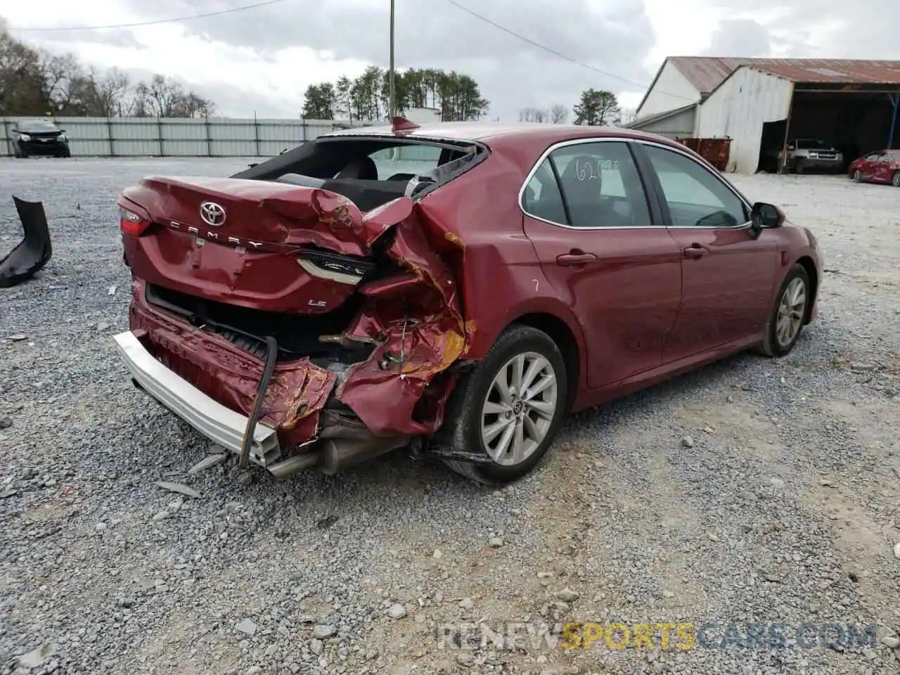 4 Photograph of a damaged car 4T1C11AK4NU626288 TOYOTA CAMRY 2022