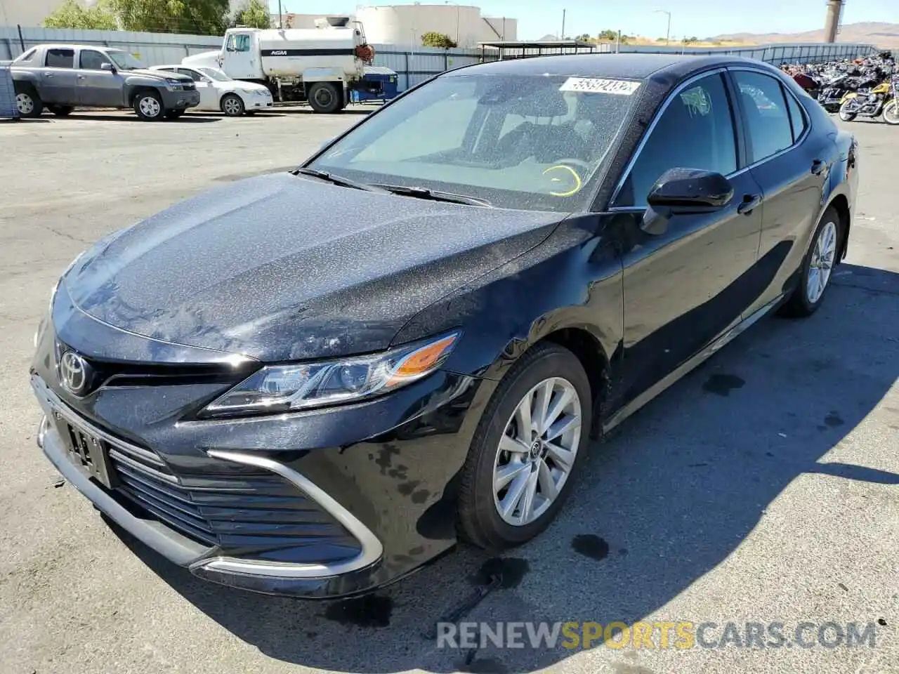 2 Photograph of a damaged car 4T1C11AK4NU643463 TOYOTA CAMRY 2022