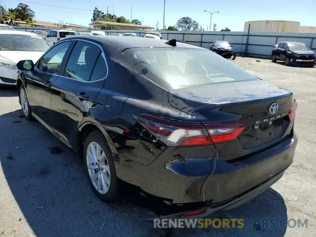 3 Photograph of a damaged car 4T1C11AK4NU643463 TOYOTA CAMRY 2022