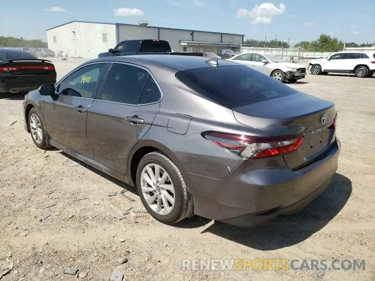 3 Photograph of a damaged car 4T1C11AK4NU687060 TOYOTA CAMRY 2022