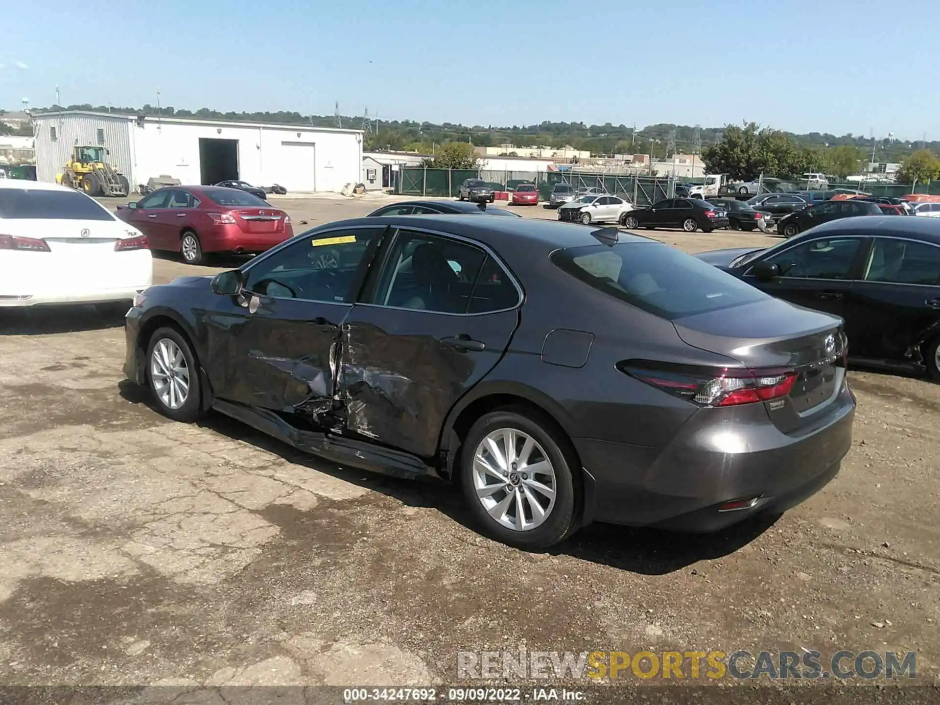 3 Photograph of a damaged car 4T1C11AK5NU041977 TOYOTA CAMRY 2022