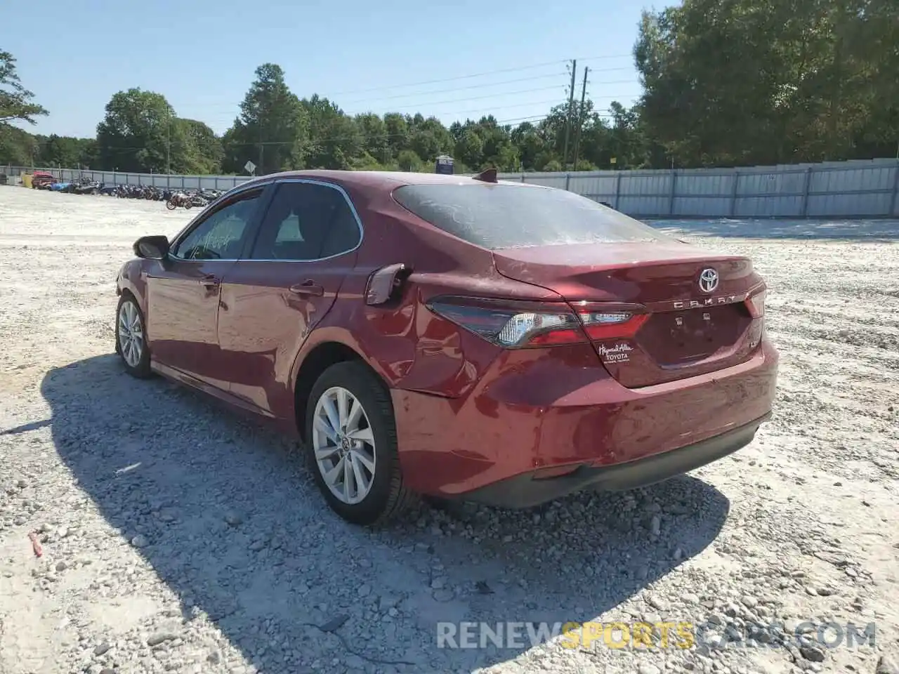 3 Photograph of a damaged car 4T1C11AK5NU623688 TOYOTA CAMRY 2022