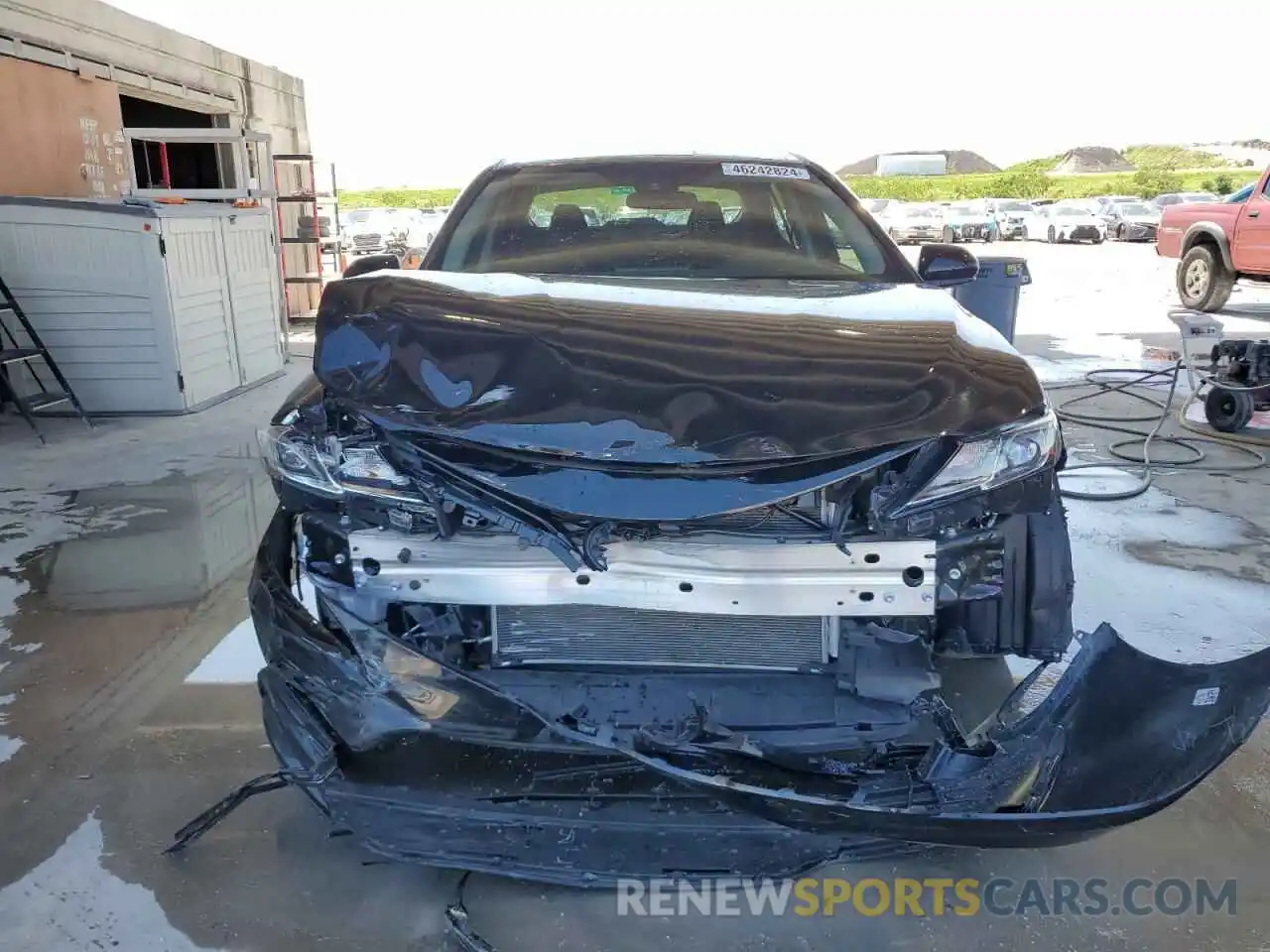 5 Photograph of a damaged car 4T1C11AK5NU642712 TOYOTA CAMRY 2022