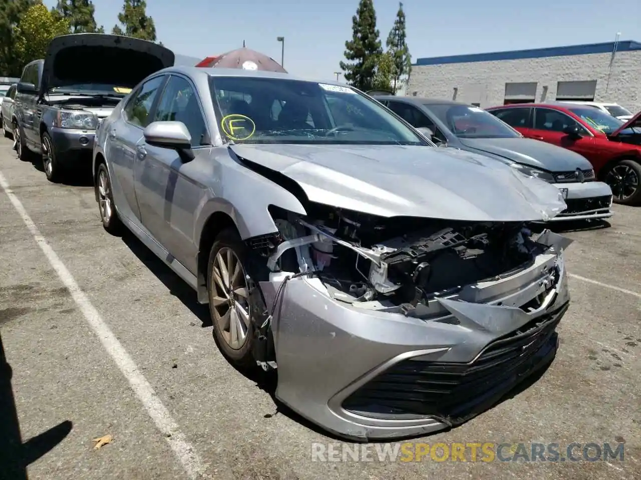 1 Photograph of a damaged car 4T1C11AK6NU006669 TOYOTA CAMRY 2022