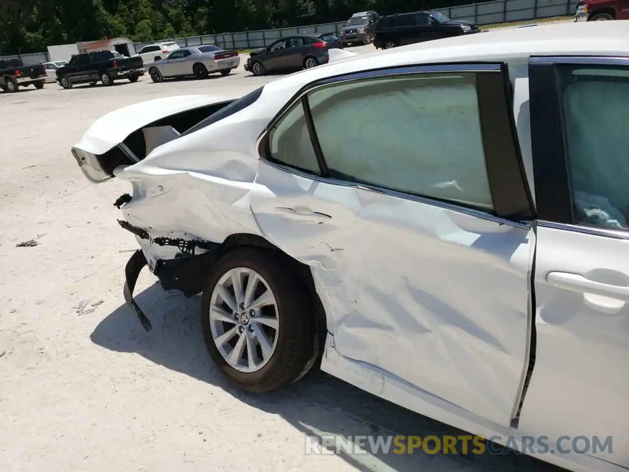 9 Photograph of a damaged car 4T1C11AK6NU035024 TOYOTA CAMRY 2022