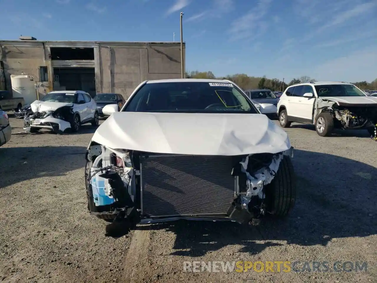 9 Photograph of a damaged car 4T1C11AK6NU647031 TOYOTA CAMRY 2022