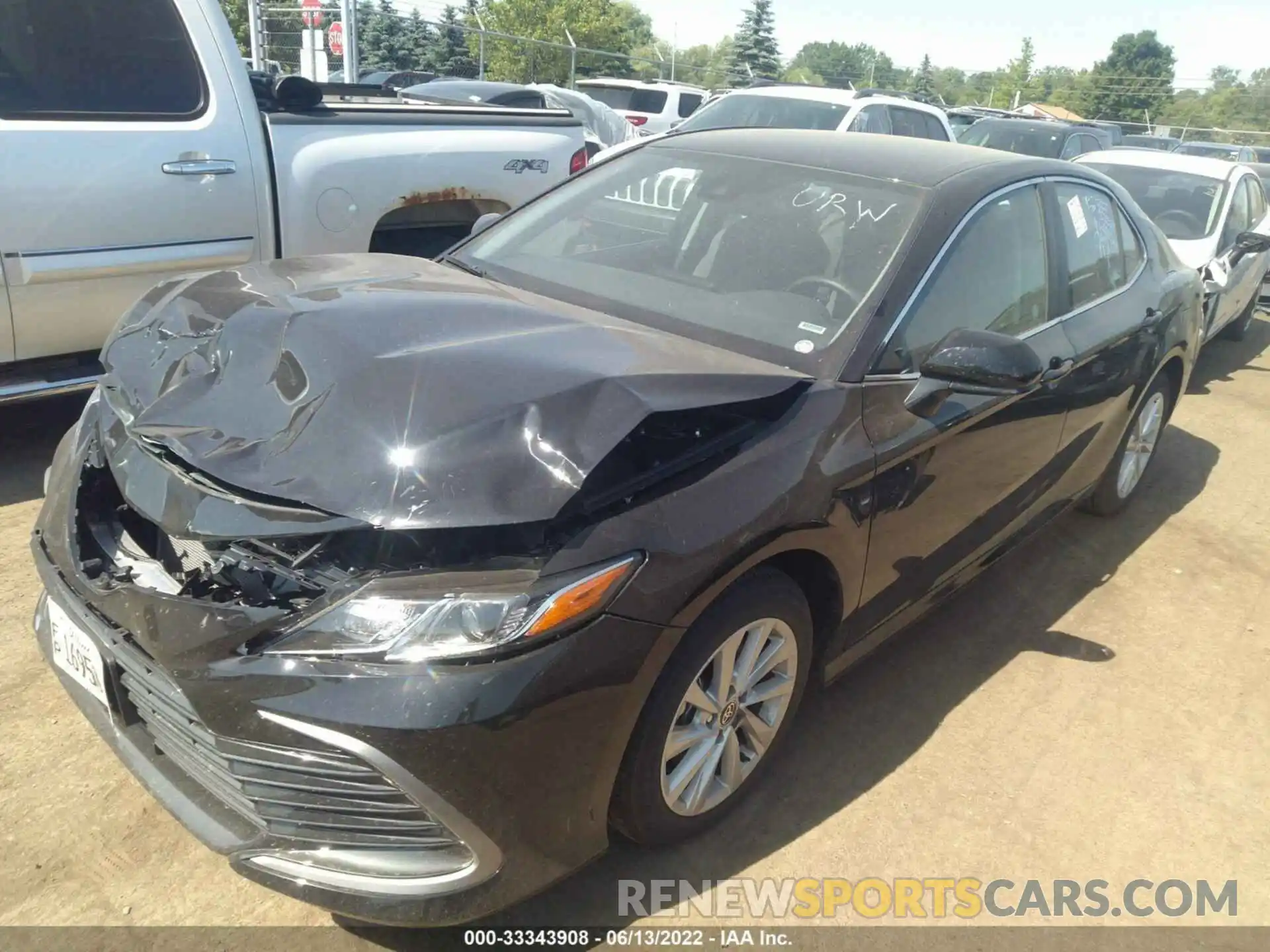 2 Photograph of a damaged car 4T1C11AK6NU680403 TOYOTA CAMRY 2022