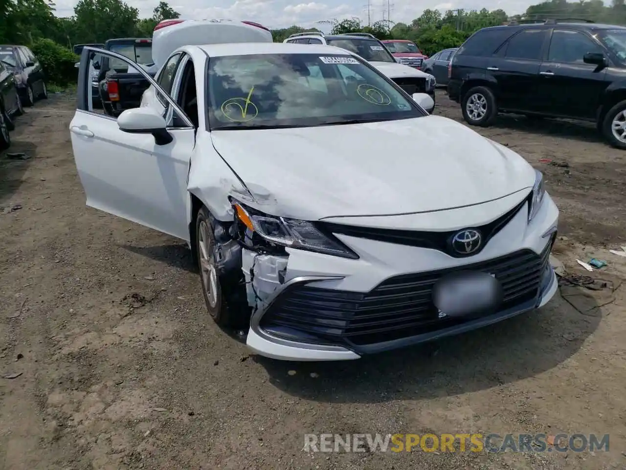 9 Photograph of a damaged car 4T1C11AK6NU684631 TOYOTA CAMRY 2022