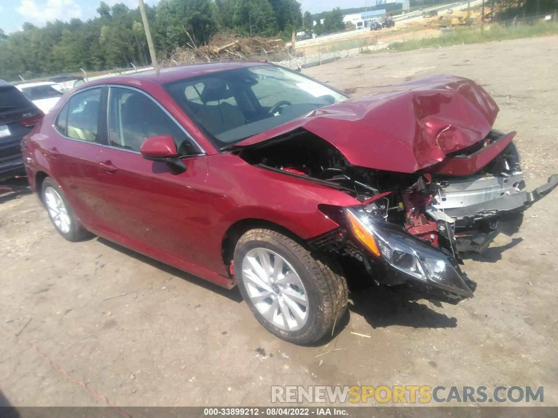 1 Photograph of a damaged car 4T1C11AK6NU697198 TOYOTA CAMRY 2022