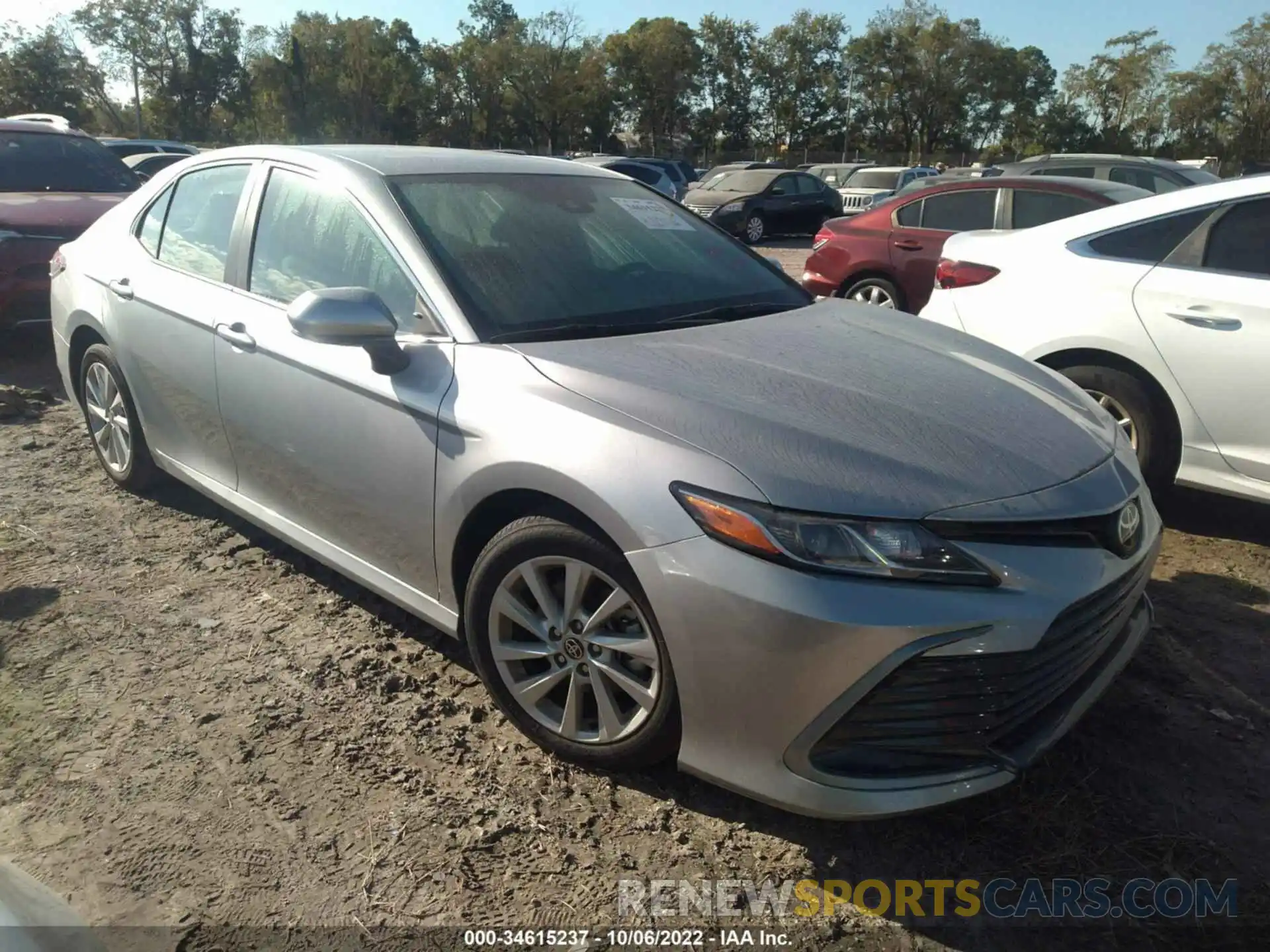 1 Photograph of a damaged car 4T1C11AK7NU628956 TOYOTA CAMRY 2022